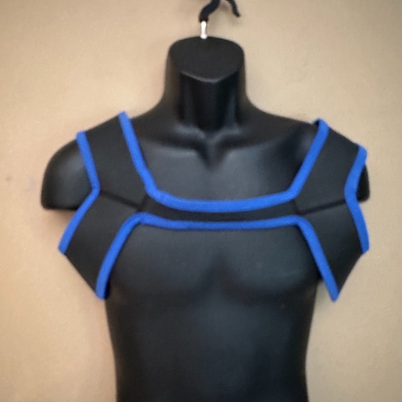 Black Unicorn BU007 Neoprene Harness Medium stretchable Gently worn - Picture 4 of 5